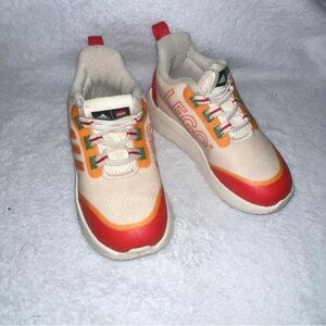 8 Adidas (Lego) - EUC